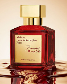 عطر باکارات رژ قرمز ۵۴۰ اصل لوزی سوییس با ماندگاری بالا گرید تاپ_گرمی(دکانت) Baccarat Rouge 540